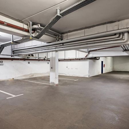 Edler Wohnraum Schwanenteich-Penthouse Mit Garage, Grill, Kaffeevollautomat, Klima, Lift & Terrasse Apartment Zwickau Ngoại thất bức ảnh