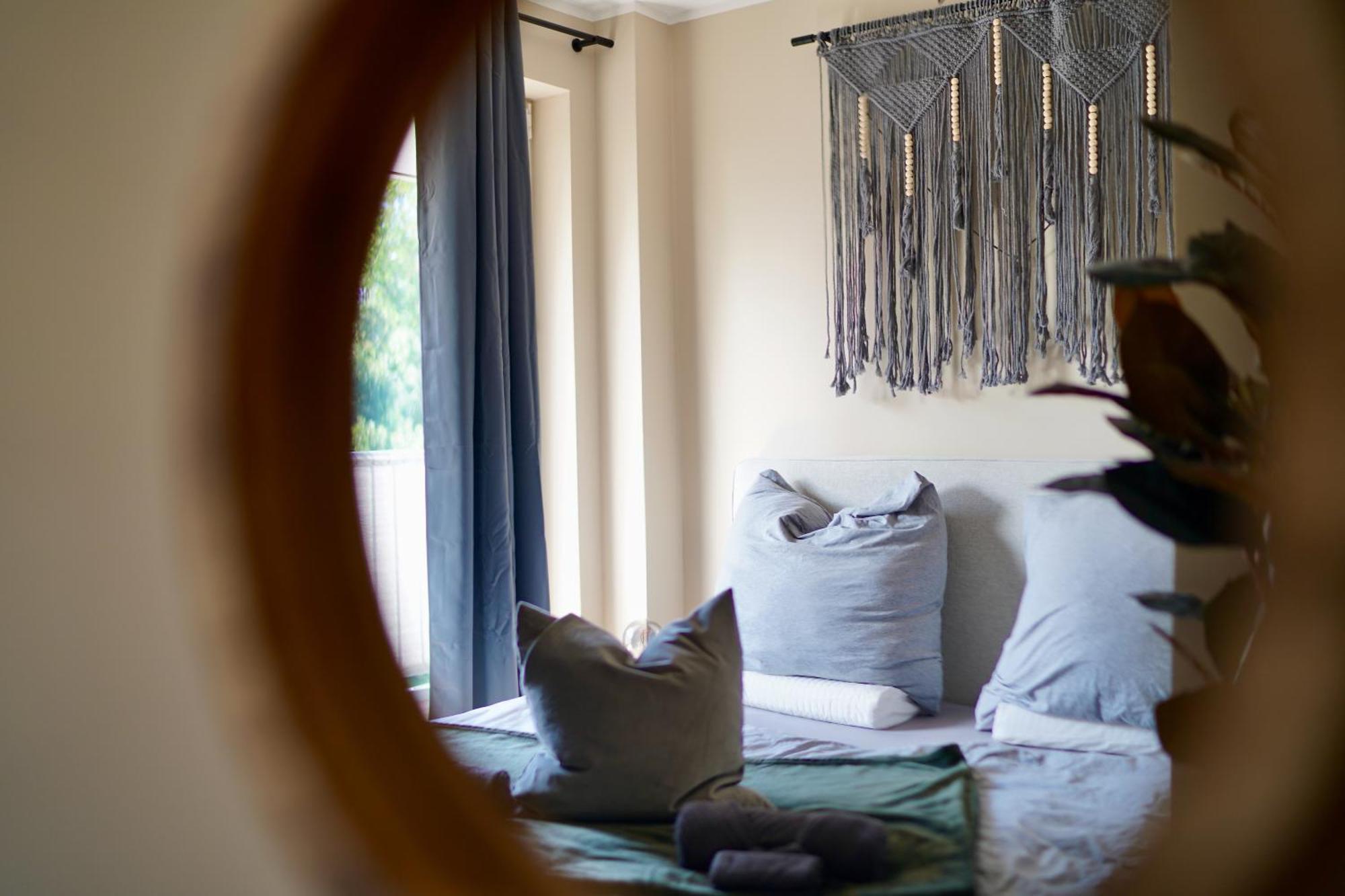 Edler Wohnraum Schwanenteich-Penthouse Mit Garage, Grill, Kaffeevollautomat, Klima, Lift & Terrasse Apartment Zwickau Ngoại thất bức ảnh